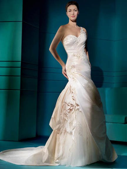Demetrios 2011 Collection8-233.jpg